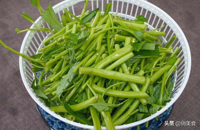 青菜怎么炒好吃又简单，广东人教我炒青菜