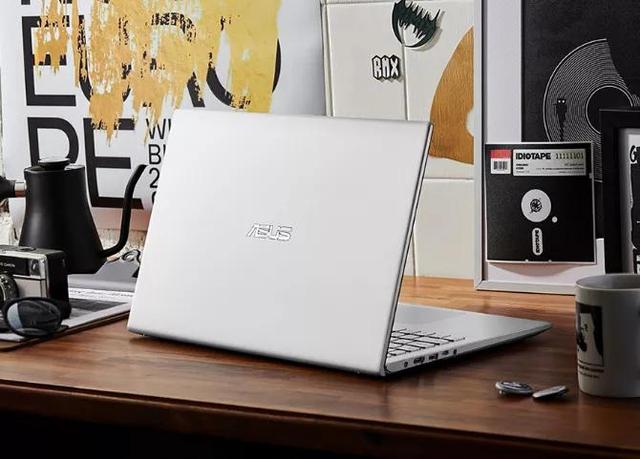 笔记本电脑充不进去电怎么回事，笔记本充不上电（笔记本电池充不进电？我有办法）