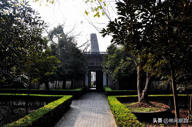 比萨斜塔建筑欣赏，掩藏于九峰十二山的“上海比萨斜塔”