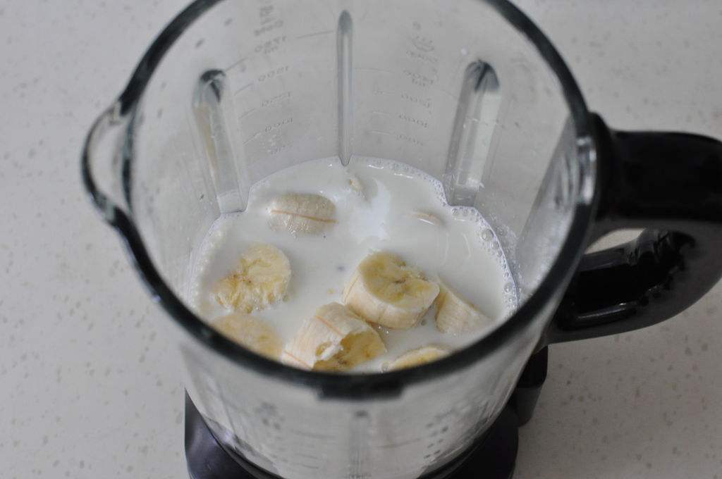 图片[3]-【香蕉奶昔】做法步骤图 好喝低脂抵饿  你的绝妙减肥早餐-起舞食谱网