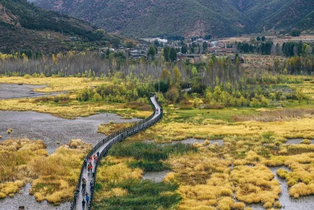 国庆节去哪玩好，国庆节去哪玩好山东省（沿途每一帧都是大片）