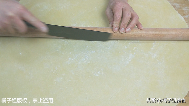 馄饨皮儿怎么做，馄饨皮儿怎么做视频（我家馄饨皮从来不买）