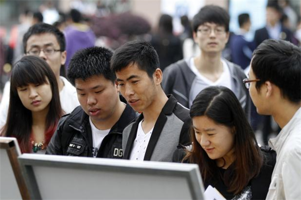 一般专科几年制，专科一般学制几年（五年制大专和三年制大专差距有多大）