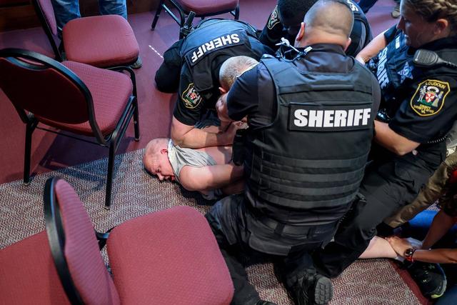 性别用英语怎么说，当然用英语怎么说（美国的跨性别化：性别随时可变）