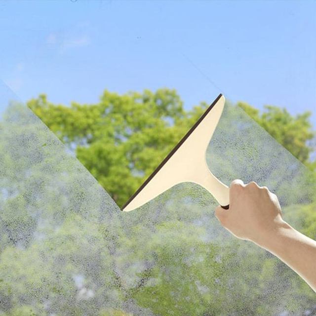 玻璃怎么擦才干净，怎样擦出来的玻璃又干净不落灰尘（在水里兑点“盐”）