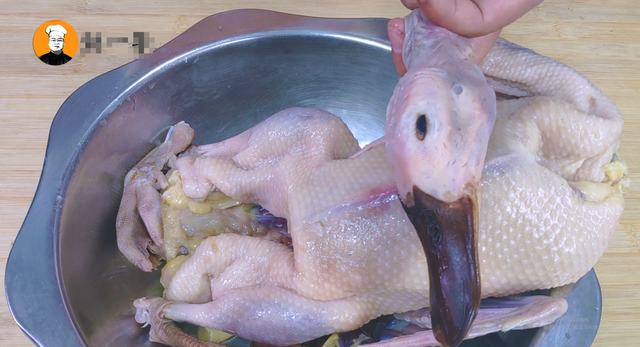 盐水鸭盐水鸭的正宗做法，盐水鸭的正宗做法（45岁老师傅教你家传秘方）