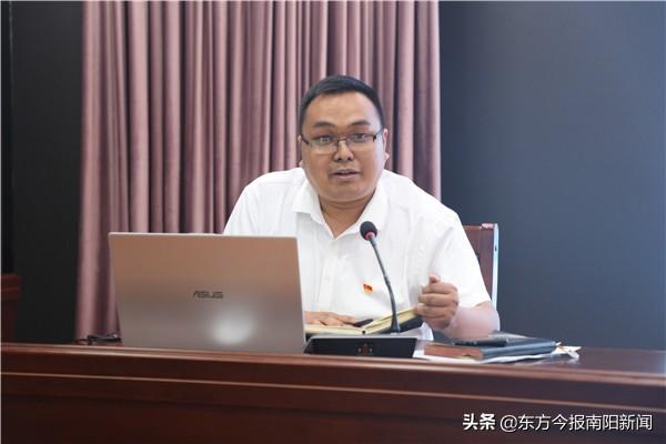 如何在电脑上制作美篇，如何在电脑上看直播电视节目（邓州农商银行举办美篇编辑制作培训班）