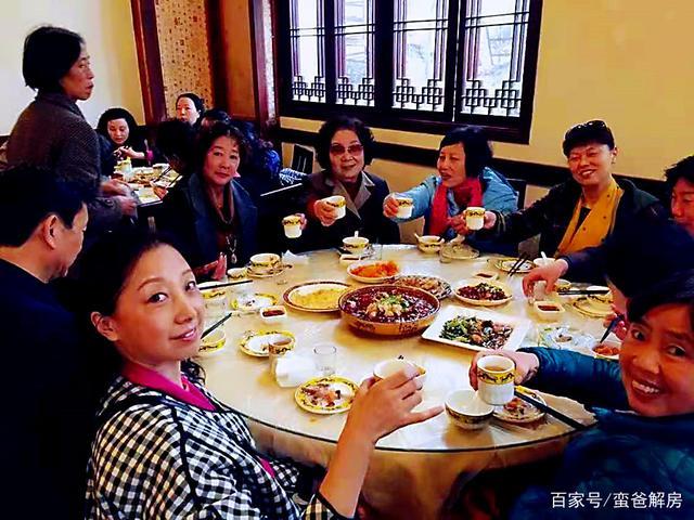 成都置信地产集团官网，成都置信地产集团官网招聘（成都置信集团养老地产上演金蝉脱壳计）