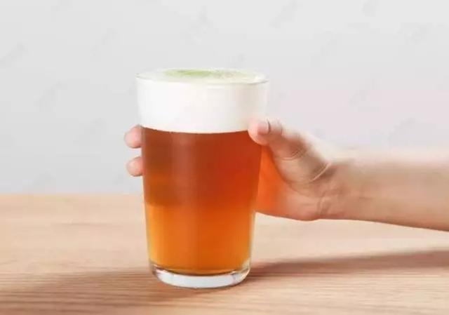 奶盖是什么做的，茶百道奶盖是什么做的（如何区别奶盖、奶霜、玛奇朵、海盐奶盖呢）