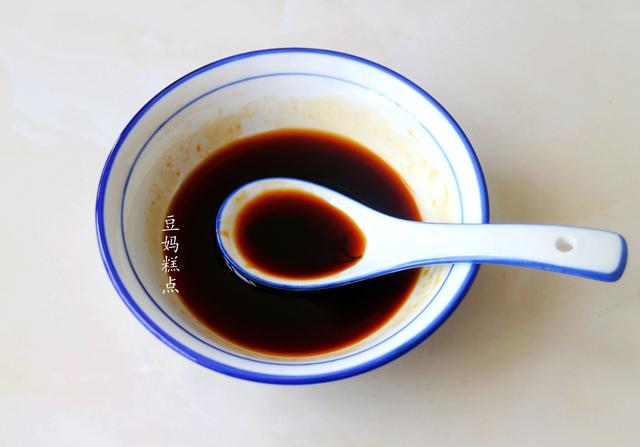 多宝鱼清蒸的做法，鸦片鱼清蒸的正宗做法（教你做清蒸多宝鱼）