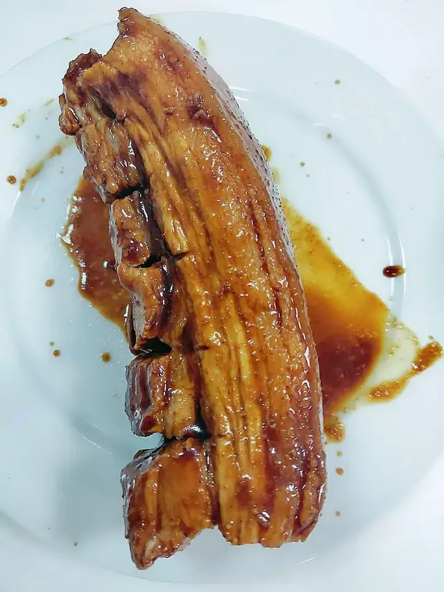 烤箱烤猪肉，家庭烤箱版——脆皮五花肉