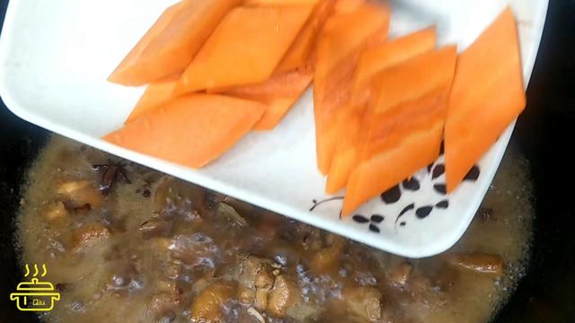 红烧鸡腿的简单做法，怎么做红烧鸡腿（教你做正确红烧鸡腿肉的做法）