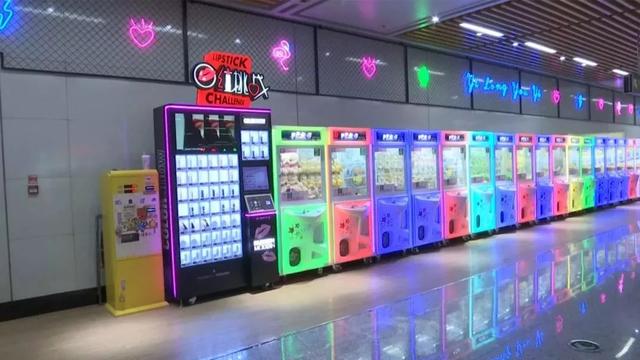 口红机怎么玩，口红机怎么玩比较容易中（揭秘无锡街头网红口红机）