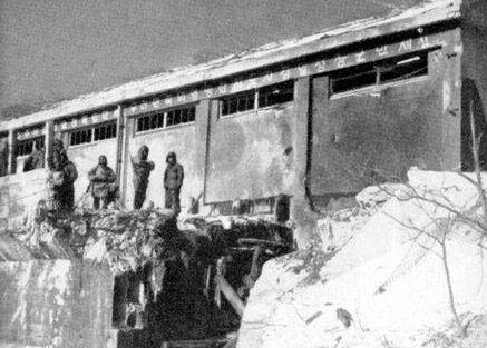 什么桥下没水，什么桥下没水立交桥打一生肖（美军空投桥梁修复水门桥）