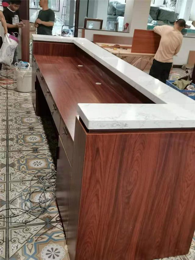 收银台用什么颜色好，收银台最好用什么颜色（什么颜色的收银台最旺财）