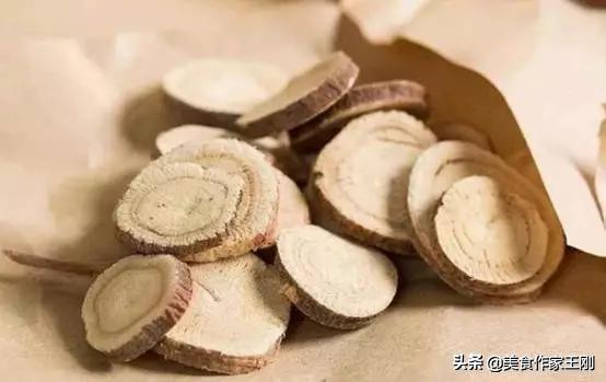 白芷在调料中的作用，白芷炖肉起什么作用（12种常见香料怎么用）