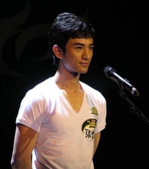 天盛长歌赫连铮是谁演的，天盛长歌赫连铮扮演者（扒扒已婚的好男儿谁最幸福）