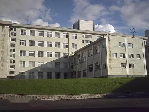 辽东学院宿舍条件怎么样，辽东学院宿舍几人间（辽宁省普通高等院校）