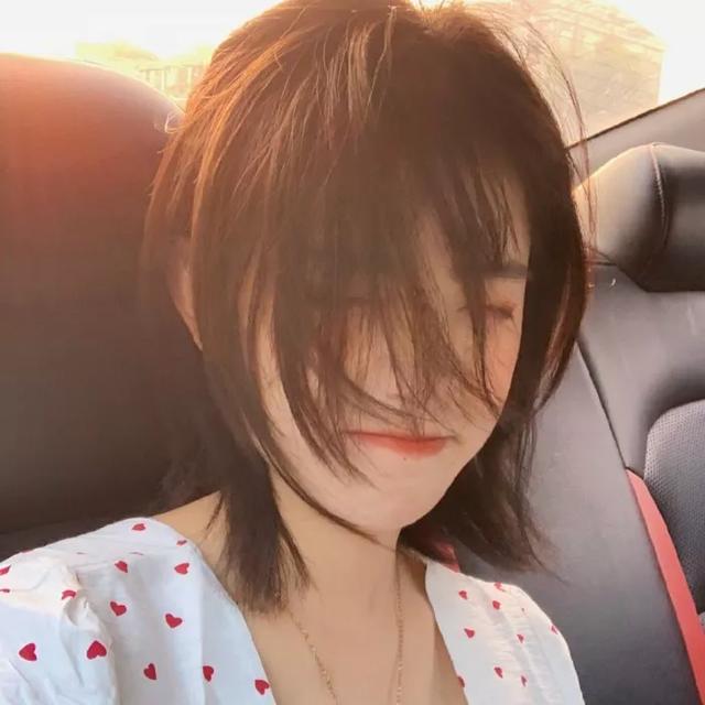 时尚气质女头/女孩子的气质要有也要有素质，微信头像，时尚气质女头/女孩子的气质要有也要有素质（有气质的女生头像）