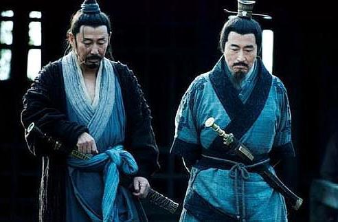 刘备是刘邦的第几代孙子,秦始皇比刘邦大几岁(汉献帝通过查家谱得知