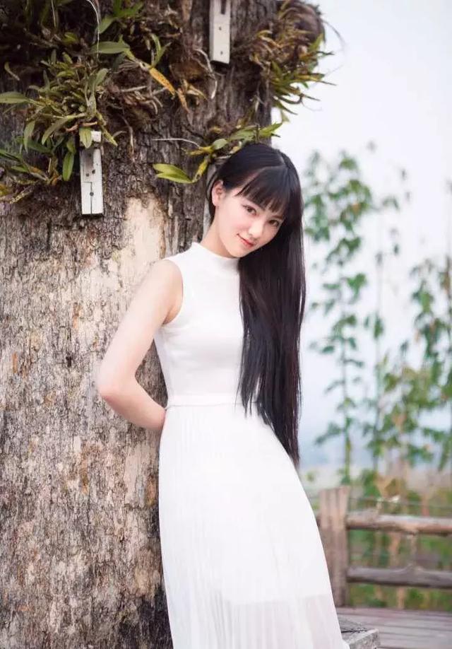 张雪迎 白发，微信头像，张雪迎 白发（武大校花黄灿灿新剧疑似换脸）