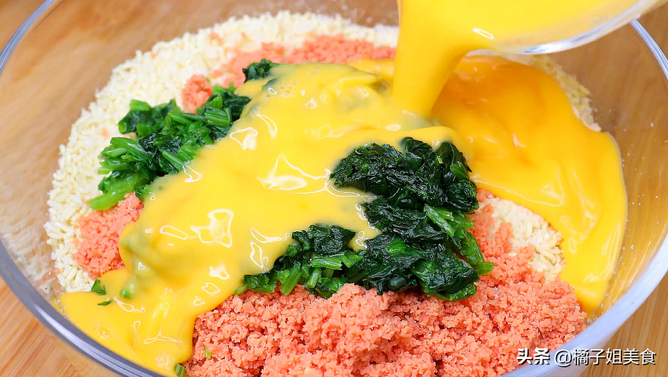 圖片[3]-方便面+饅頭變身早餐餅：5步做出孩子搶著吃的營養早餐-起舞食譜網