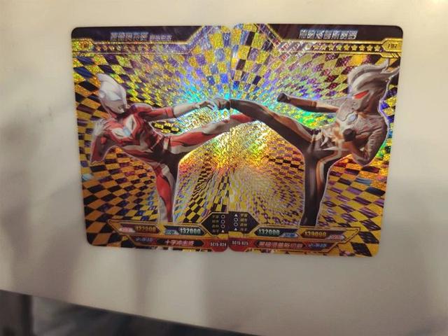 一元奥特曼卡包必出蓝gp技巧，一元包怎么抽蓝GP（老子跟儿子一起组团氪金可还行）