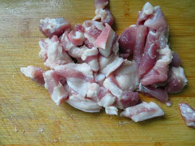 冬瓜炖肉的家常做法，怎样做冬瓜最好吃（分享一道家常美食的做法----冬瓜炖肉）