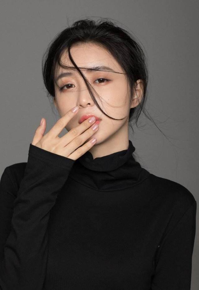 王思聪amy最新，Amy姐上节目遭北大学霸炮轰