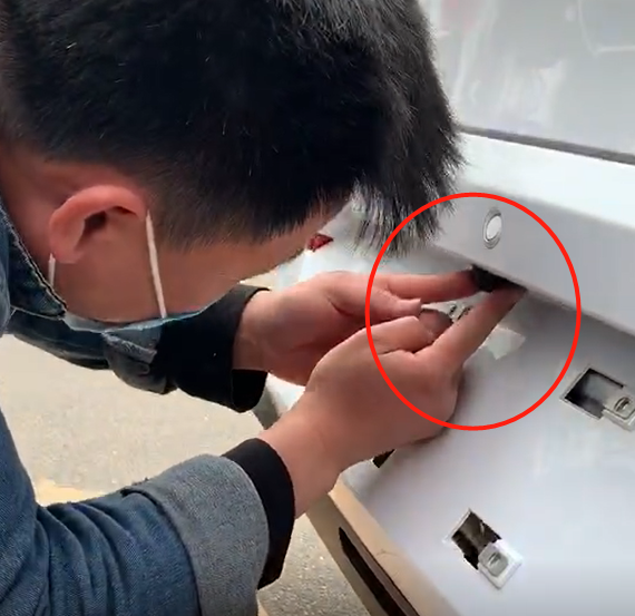 倒车影像怎么安装，倒车影像摄像头安装方法详解（自己动手装了个倒车影像）