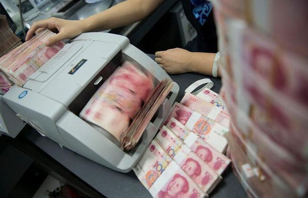 利率3.85一万元一年利息多少，银行一年期定存利率为3.85%