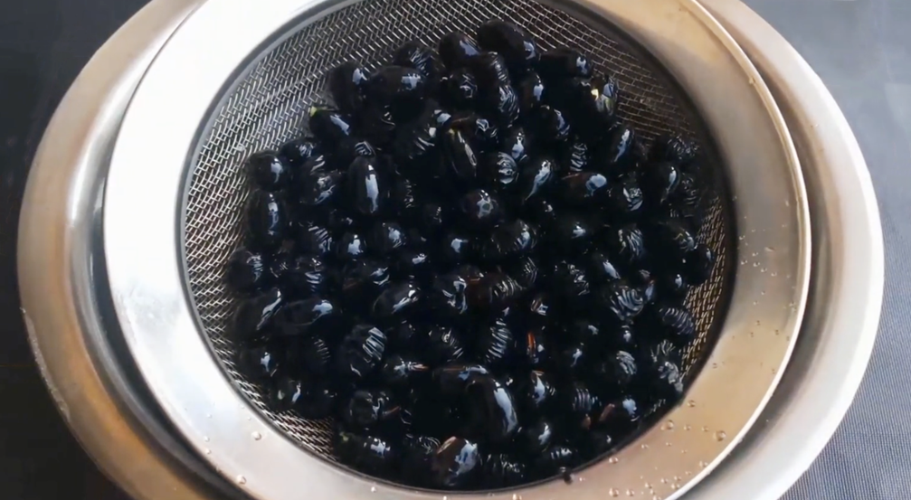 圖片[2]-【黑芝麻黑豆紅棗粥】做法步驟圖 可以多喝烏發養發粥 營養又-起舞食譜網