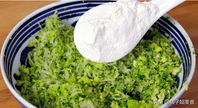 圖片[3]-【蘿卜西藍花菜團子】做法步驟圖  簡單易做 營養(yǎng)不發(fā)胖 愛美的-起舞食譜網(wǎng)