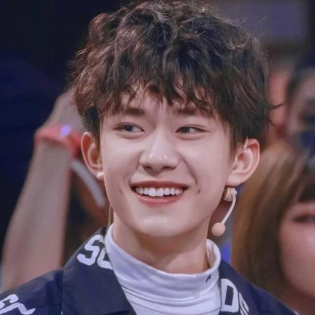 tfboys头像，TFBOYS微信（明星头像壁纸）