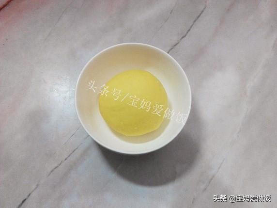 豆沙馒头的花样做法，豆沙卷花馒头的做法（香甜松软的奶香豆沙小馒头）