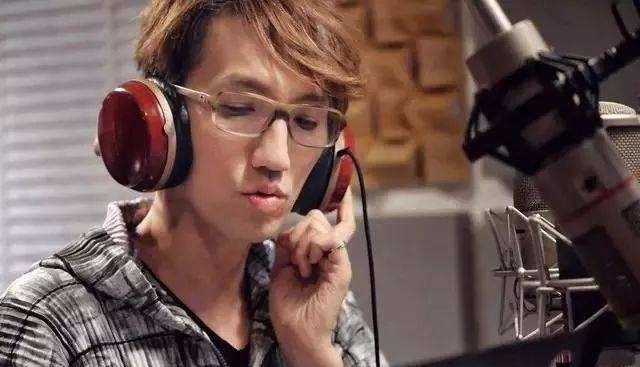 经典老歌简谱大全，经典简谱40首（中国台湾男歌手林志炫经典歌曲简谱精选大全分享）