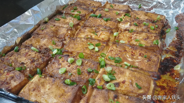 家常麻辣豆腐怎么做，家常麻辣豆腐怎么做好吃（试试一道家常香辣豆腐做法）