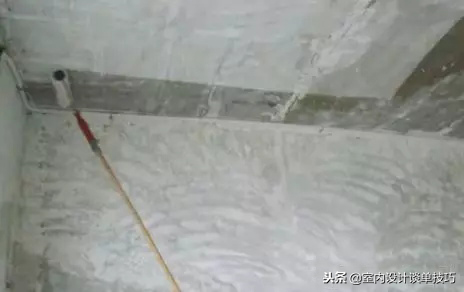 乳胶漆怎么刷墙，墙面刷乳胶漆的正确方法（乳胶漆施工工艺）