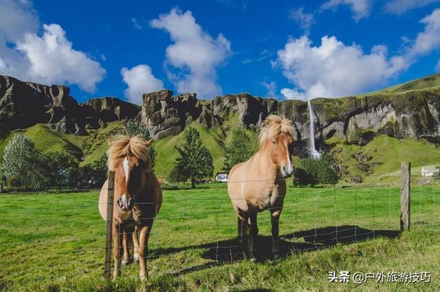 北京到冰岛多少公里，中国到冰岛的距离是什么（去冰岛旅行大概要花多少钱）