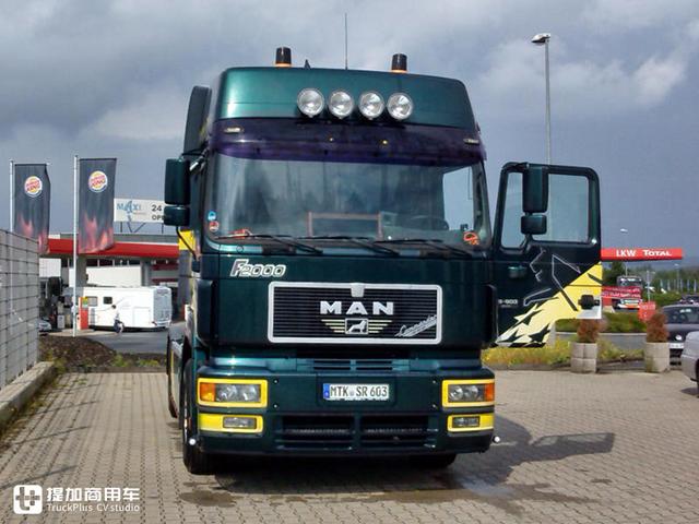 f2000突击步枪，fnf2000突击步枪（配V10发动机的曼恩F2000卡车）