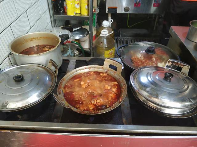 三门峡美食，三门峡美食手抄报（吃在三门峡之胡记六道菜馆）