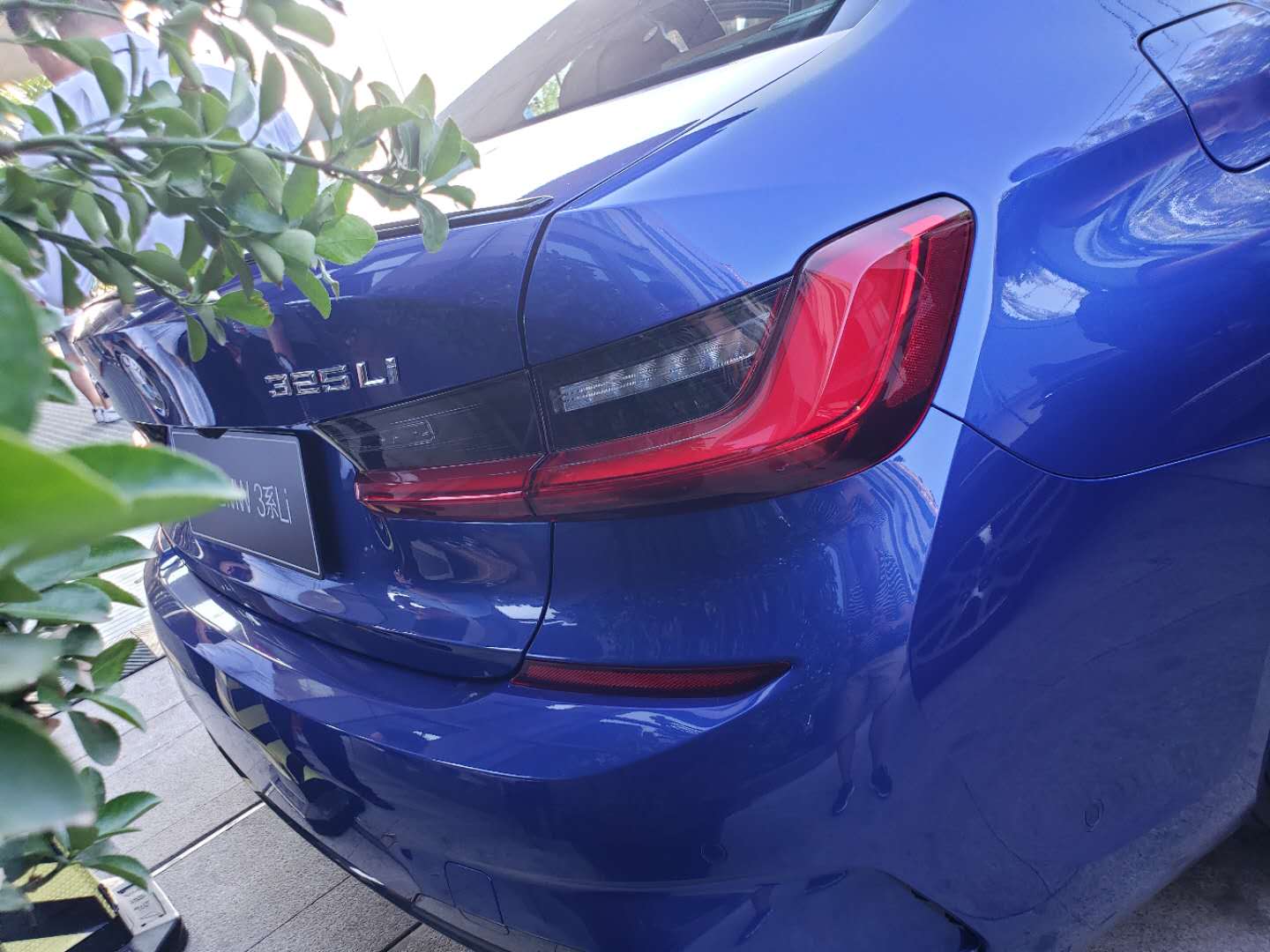 宝马3系3251款(六款配置车型哪款更值得买?