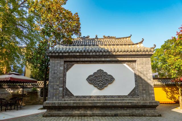 花木兰是哪个朝代的人物，花木兰是哪个朝代的人物老公是谁（木兰将军的老家在武汉黄陂）