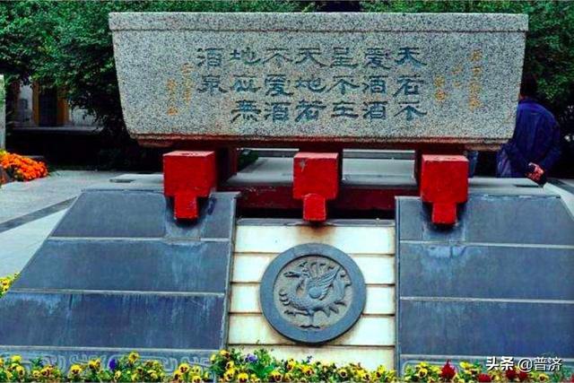 黄酒的功效与作用，黄酒的功效与作用副作用（黄酒：滋润国人几千年）
