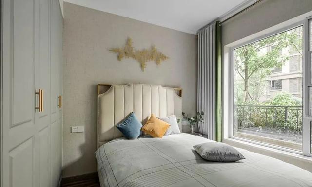 柜门拉手怎么选，柜门拉手怎么选视频（比多花10万显档次）