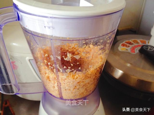 胡萝卜切丝怎么切，胡罗卜怎么炒好吃（看看别人家胡萝卜的做法）