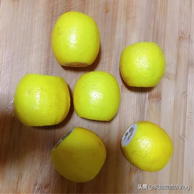 如何做柠檬膏，柠檬膏的做法怎么样做的窍门（自制柠檬膏详细教程）