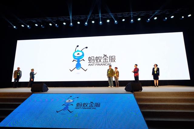 花呗最低还款是什么，花呗怎样延期还款（使用蚂蚁花呗分期或最低还款）