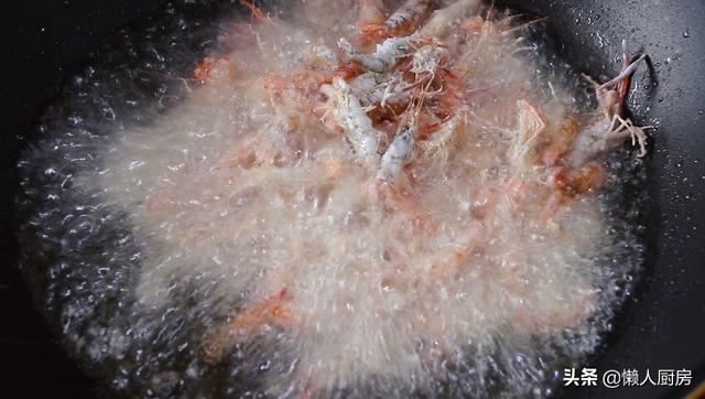 小虾怎么做好吃，小虾皮怎么做好吃（比油爆小河虾好吃）