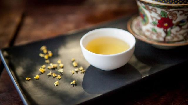 带夜的诗句，带夜的诗句飞花令100句（在寒夜里读首古诗词）